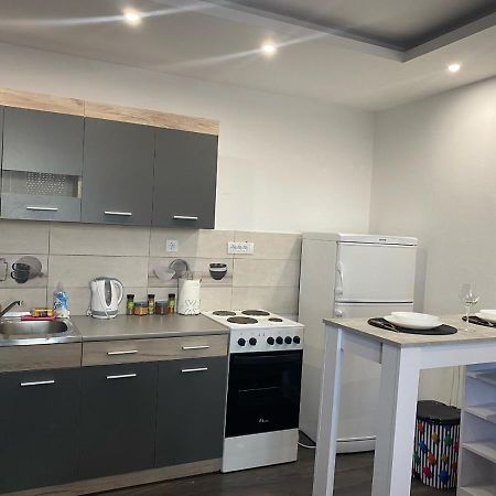 Apartman Mici Ni 外观 照片